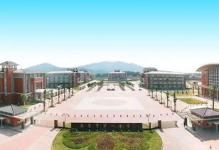 广东最美中学校服评选揭晓，安徽省天长市关塘中学风采独特